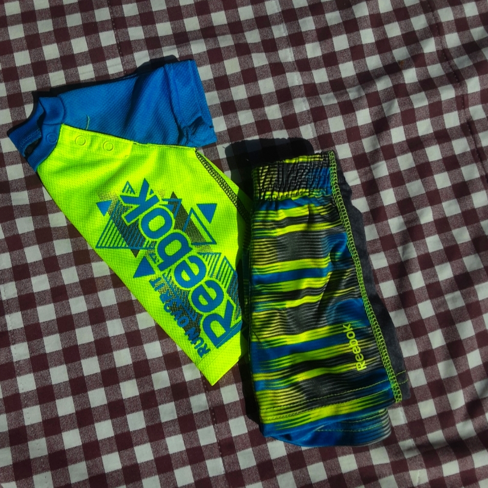 🍀3/15 Little baby boy Reebok Activewear Set size 0-3